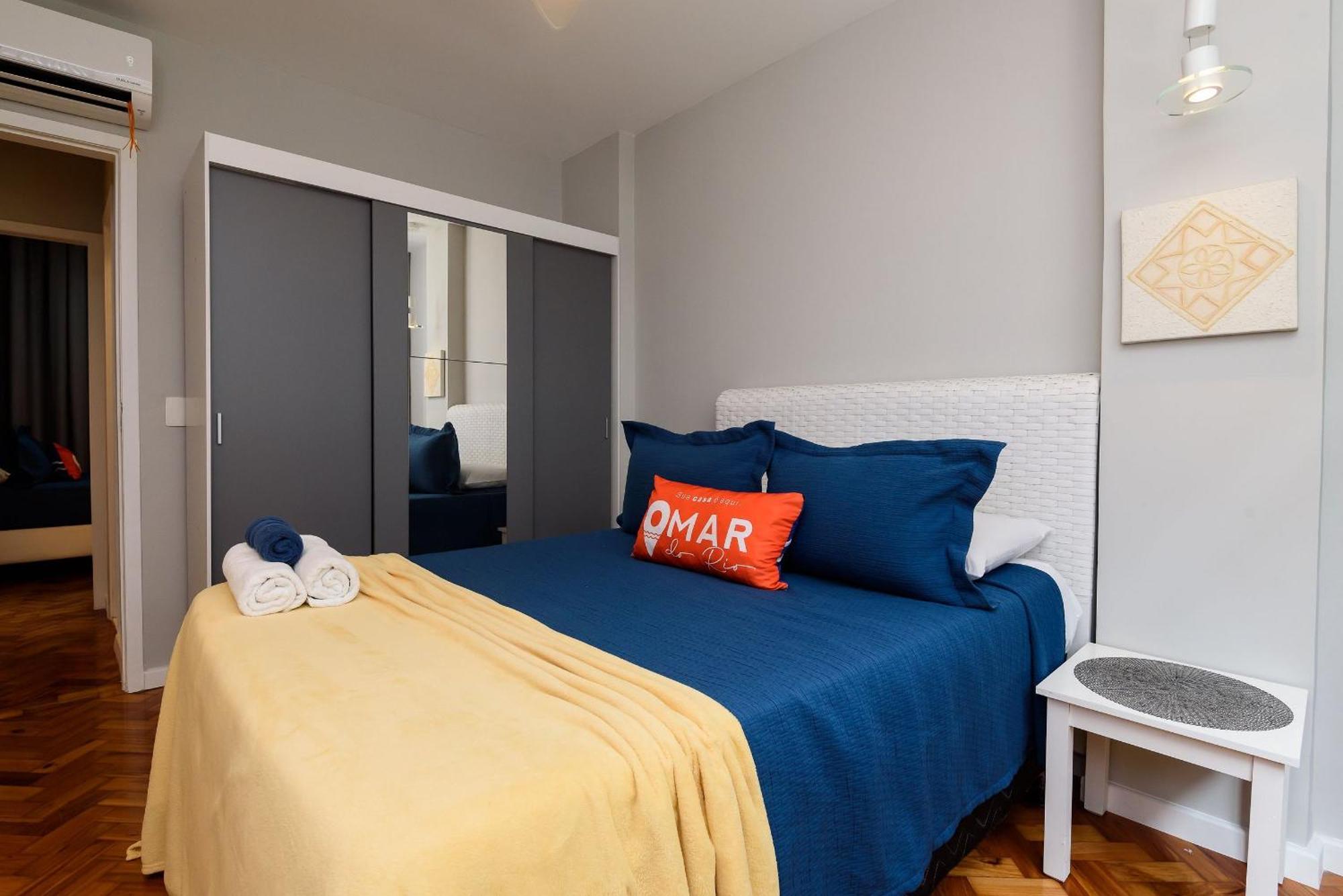 A 150m Da | Nsc 386/401 Apartamento